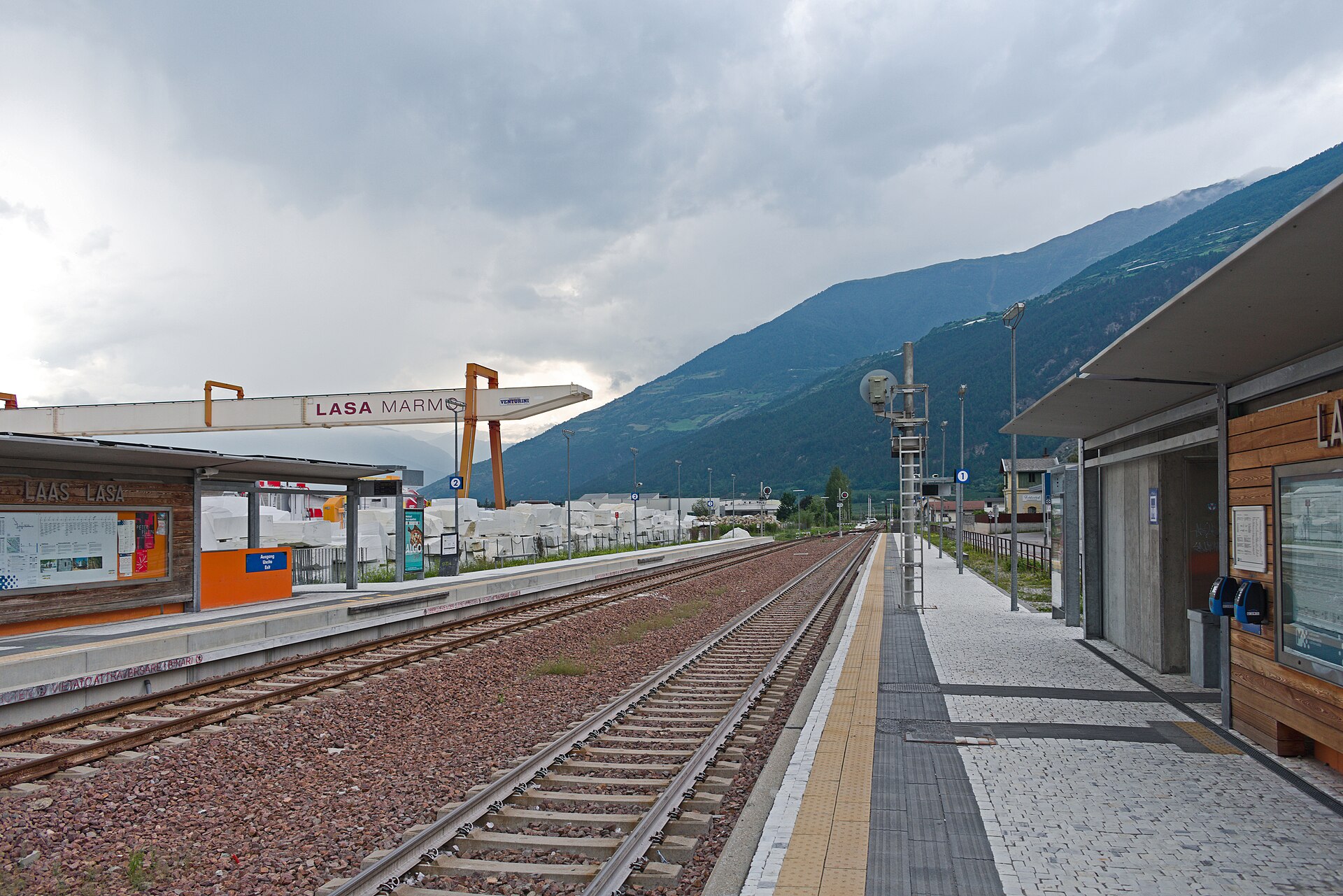 Italy railway station platform