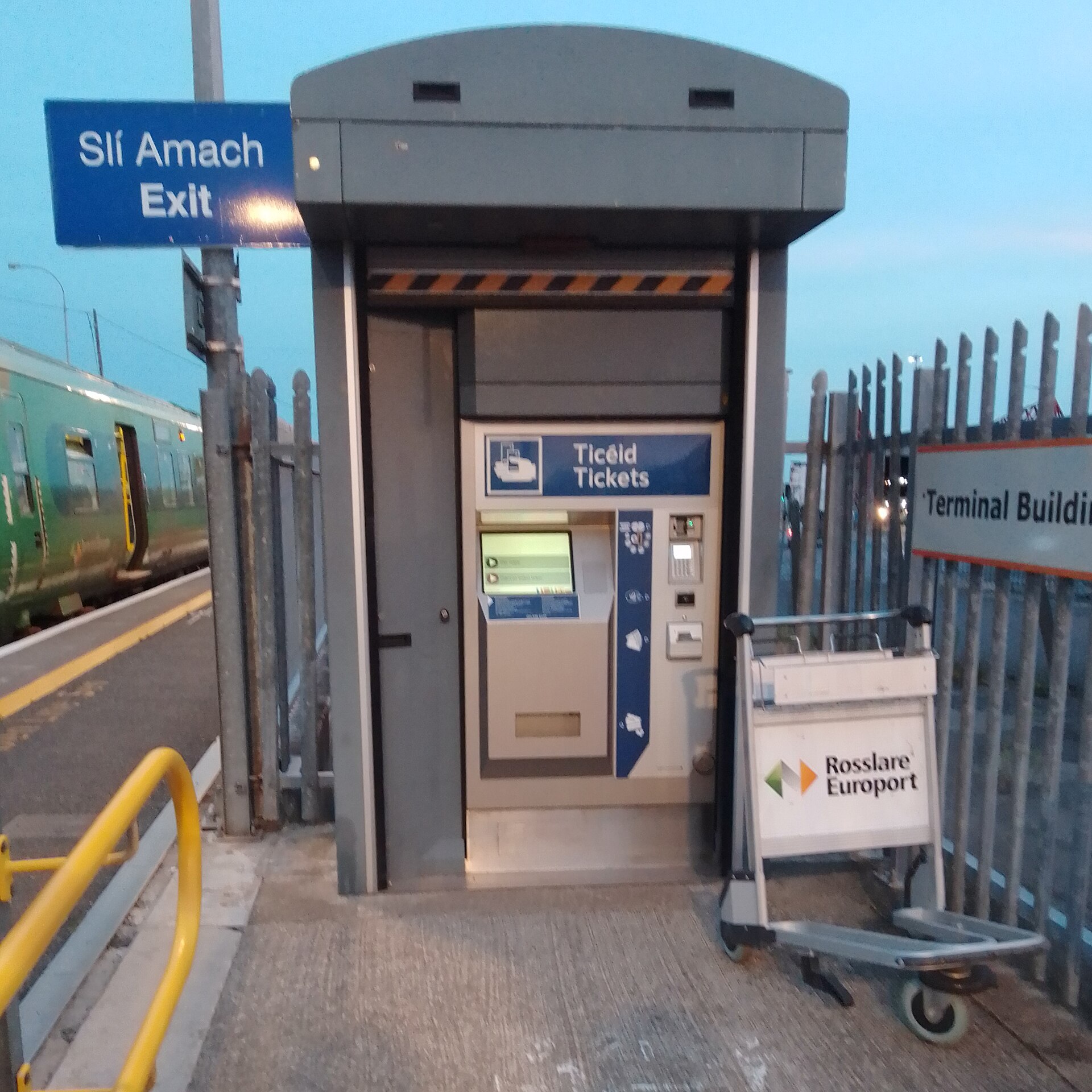 railway ticket machine station
